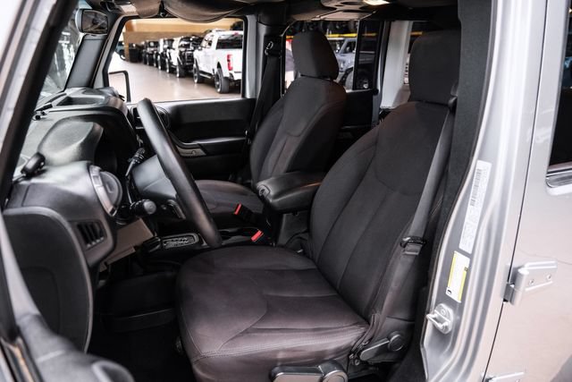 Used 2015 Jeep Wrangler Unlimited Sport AWD/4WD image 60