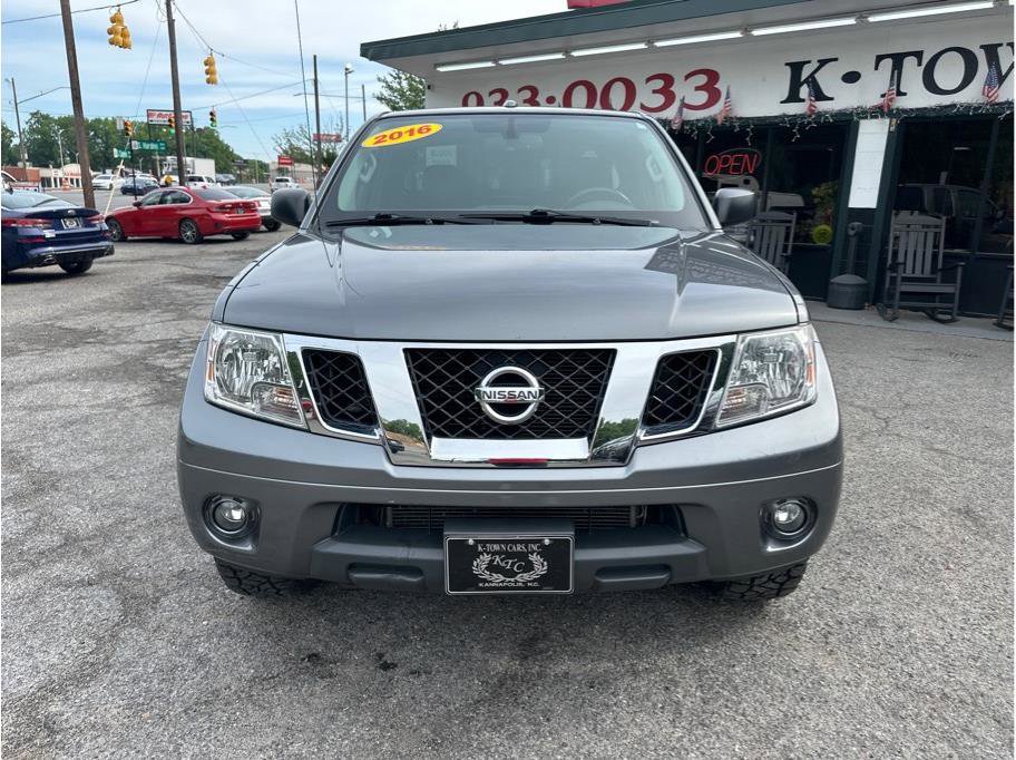 Used 2016 Nissan Frontier SV w/ SV Value Truck Package AWD/4WD image 2