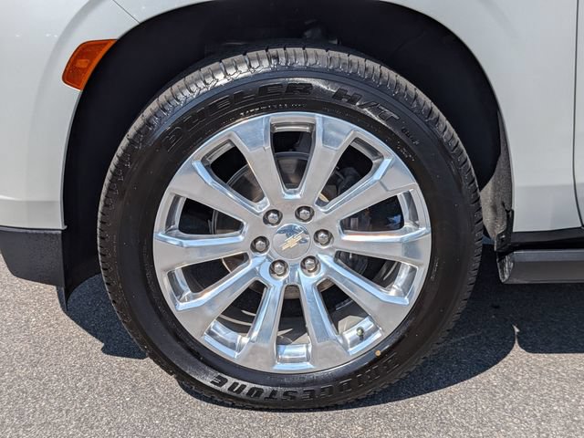 Used 2023 Chevrolet Tahoe Premier AWD/4WD image 12