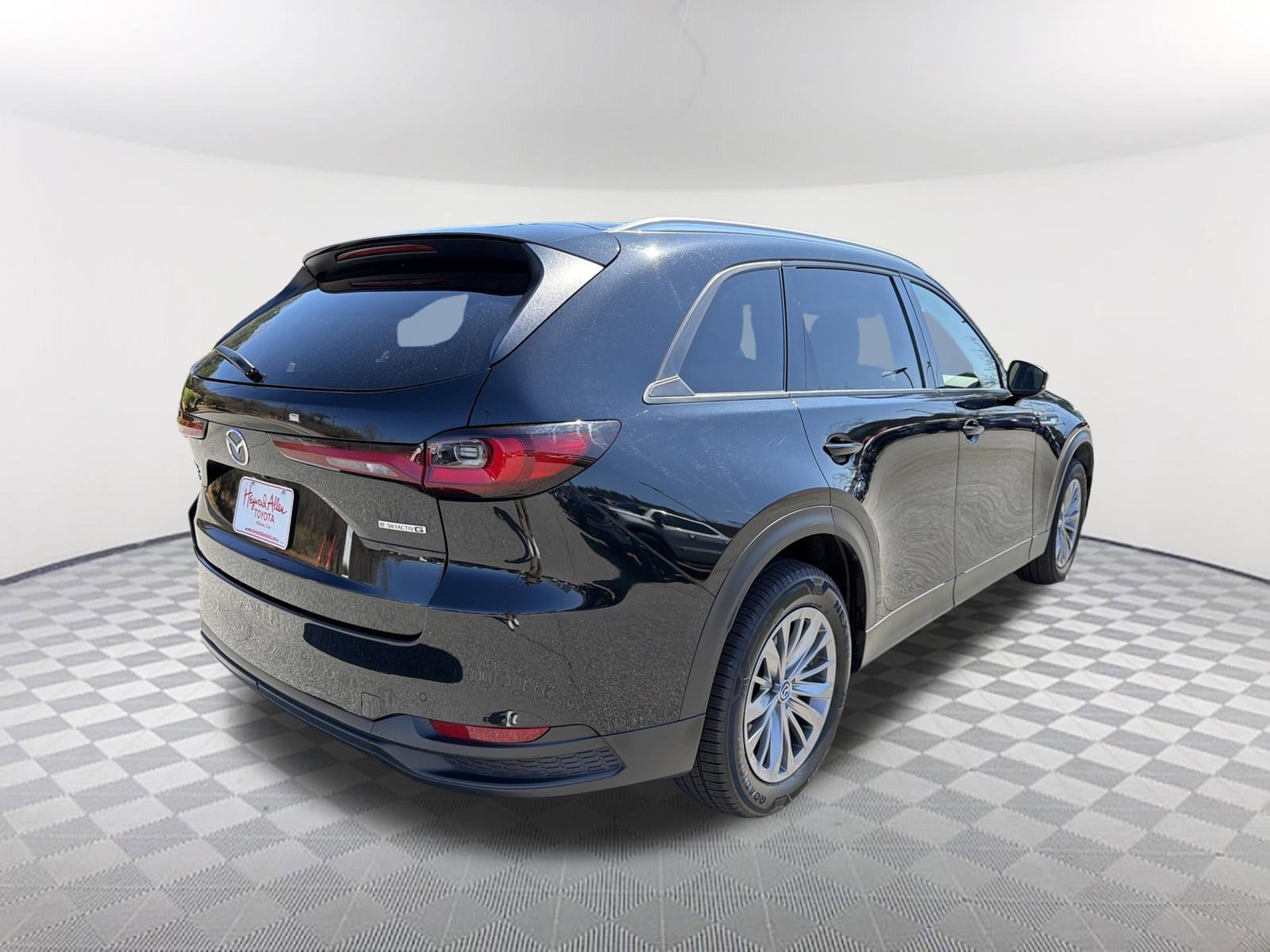 Used 2025 MAZDA CX-90 3.3 Turbo w/ Preferred Package image 17