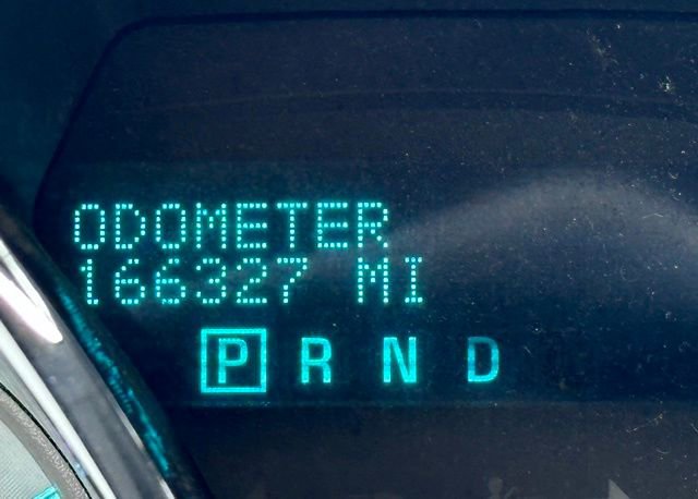 Used 2016 Chevrolet Traverse LT FWD image 13