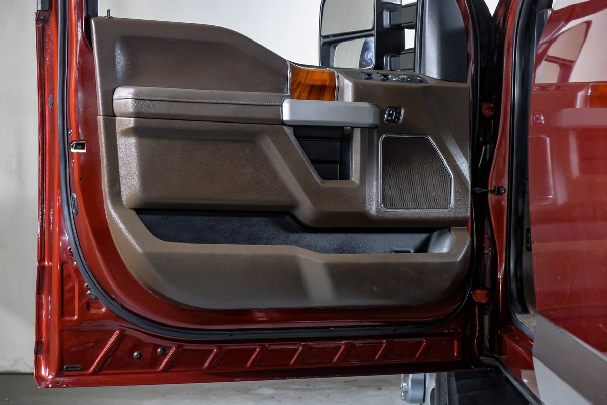 Used 2017 Ford F350 King Ranch w/ King Ranch Ultimate Package AWD/4WD image 35