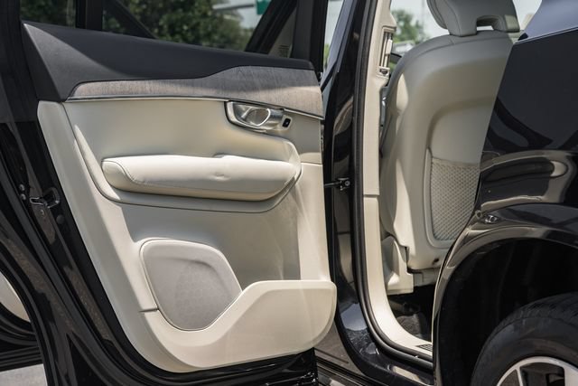 Certified 2024 Volvo XC90 B6 Plus w/ Protection Package Premier AWD/4WD image 38