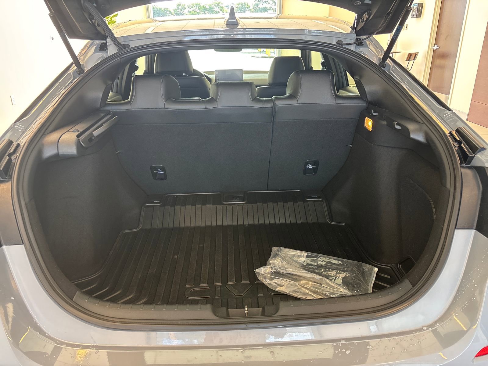 Certified 2025 Honda Civic Sport Touring image 9