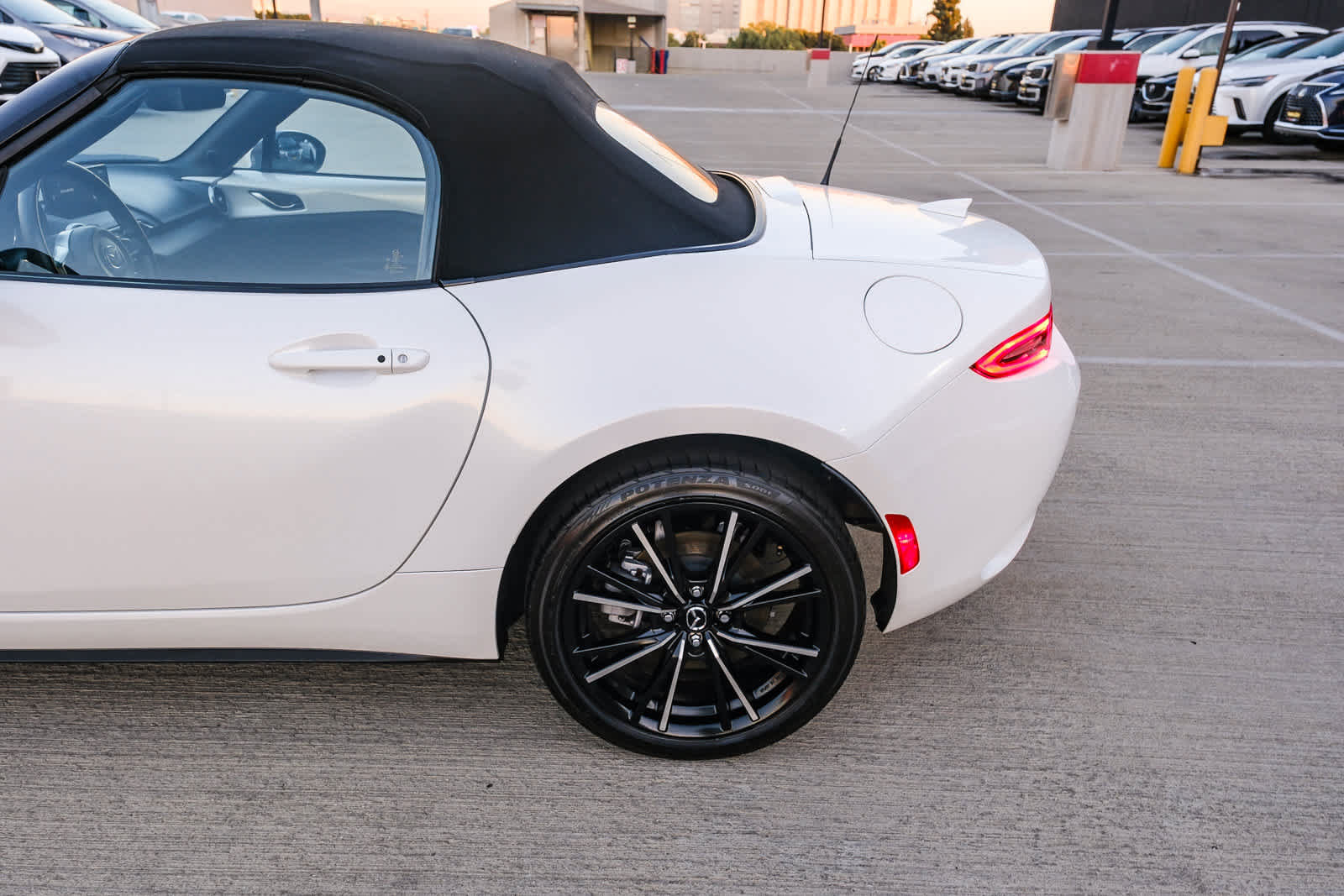 Used 2024 MAZDA MX-5 Miata Grand Touring w/ Weather Package RWD image 8