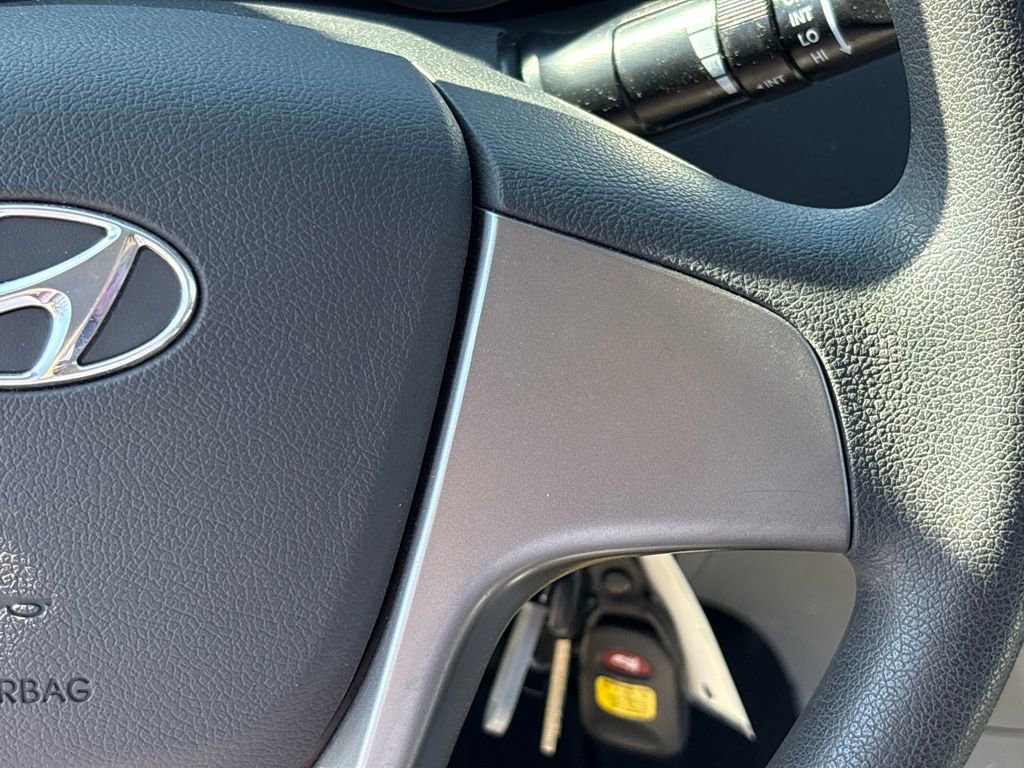 Used 2016 Hyundai Accent SE image 20