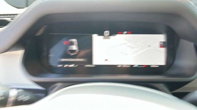 Used 2024 Land Rover Defender 110 S image 28