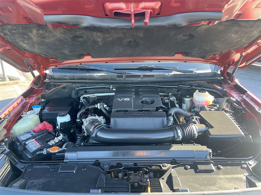 Used 2022 Nissan Frontier PRO-4X w/ Pro-4X Premium Package image 31