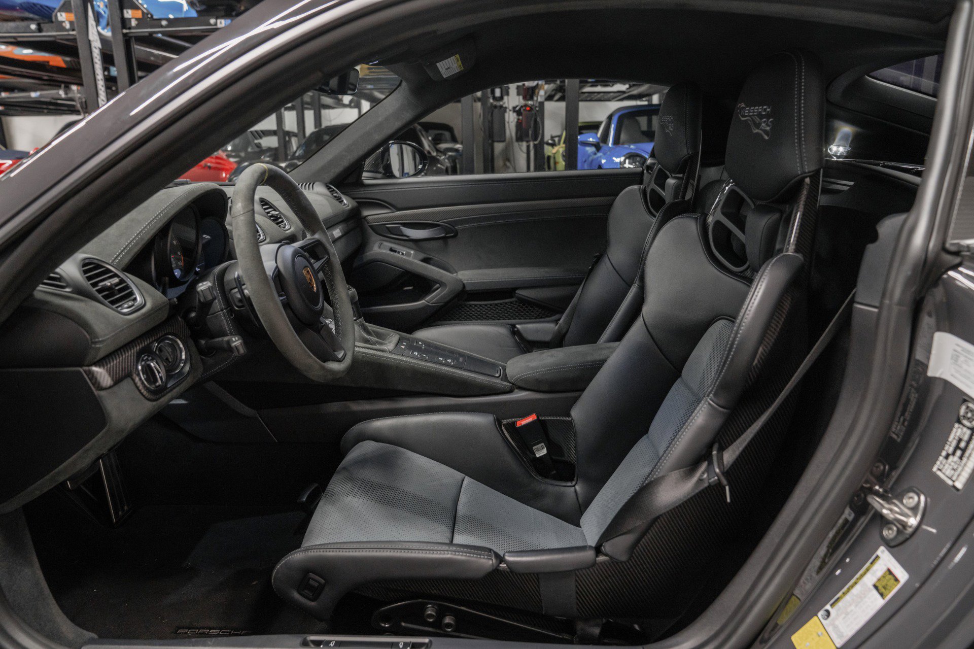 Used 2023 Porsche 718 Cayman GT4 RS image 16