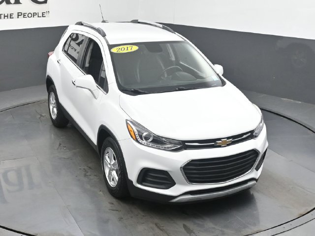 Used 2017 Chevrolet Trax LT w/ LT Convenience Package FWD image 52