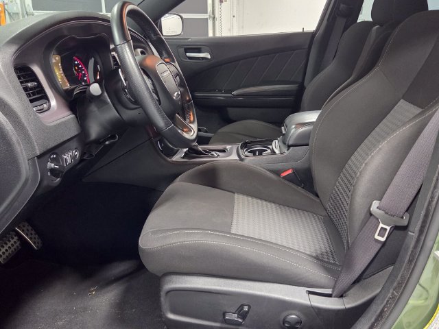 Used 2023 Dodge Charger R/T w/ Blacktop Package RWD image 5