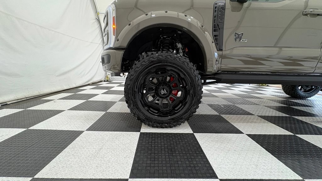 New 2026 Ford F250 Lariat w/ Black Appearance Package AWD/4WD image 9