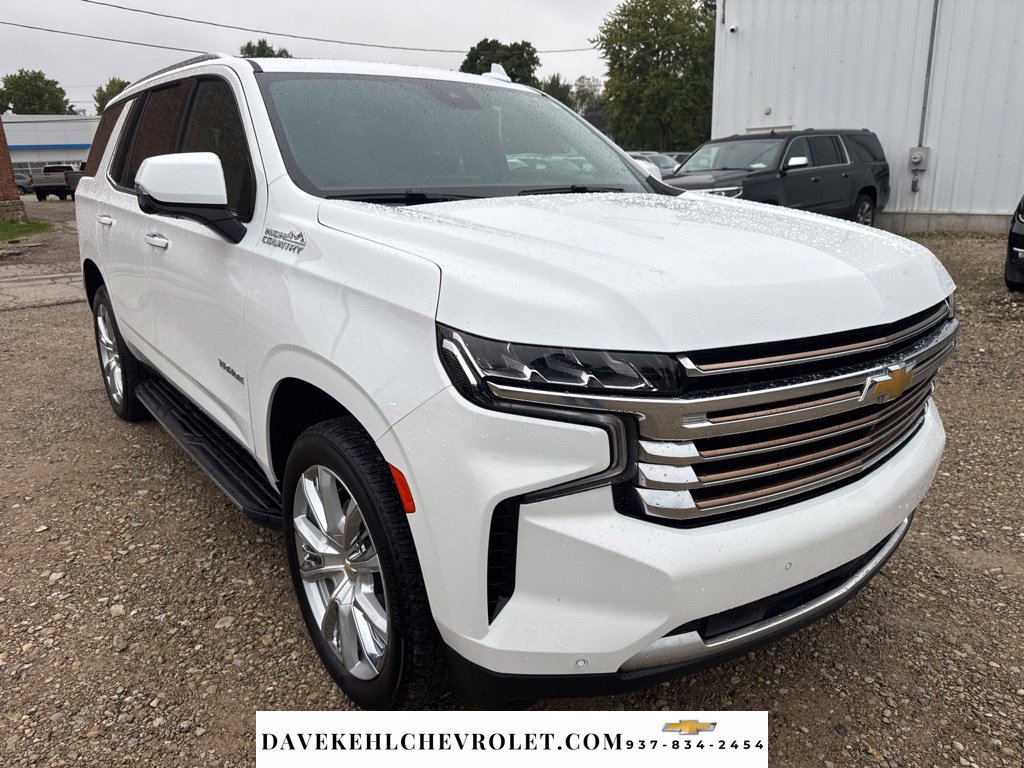 Used 2024 Chevrolet Tahoe High Country AWD/4WD image 7
