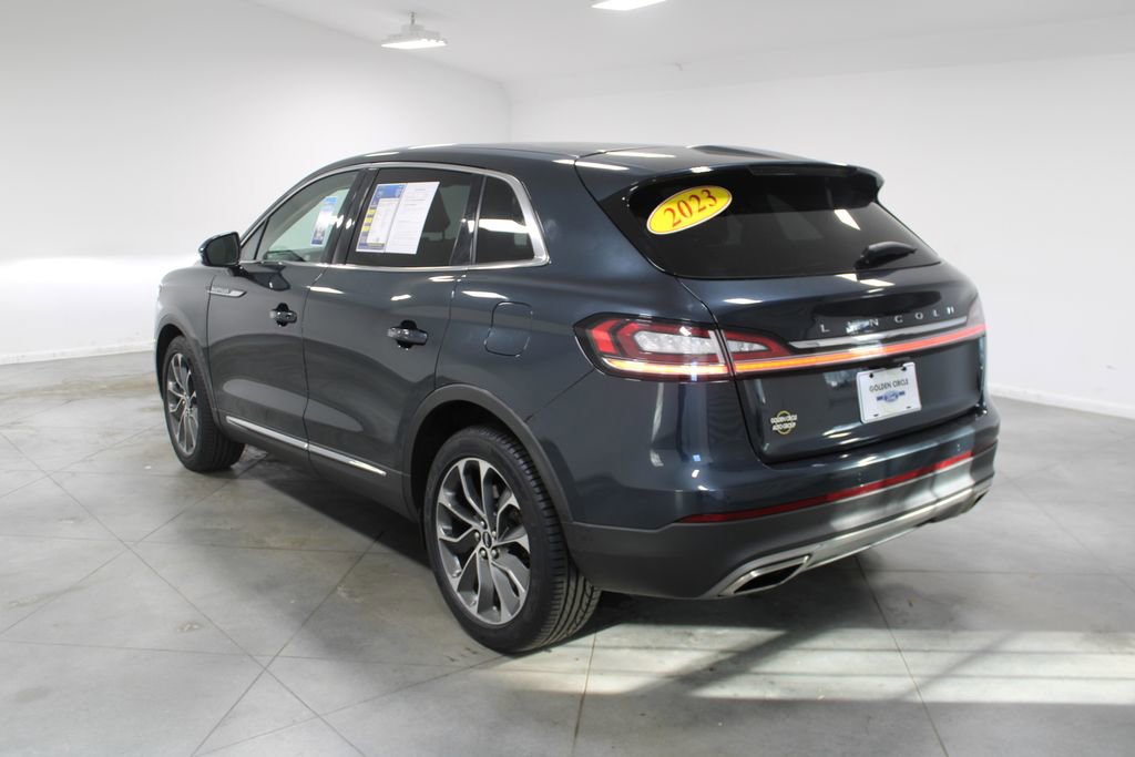 Used 2023 Lincoln Nautilus Reserve image 7