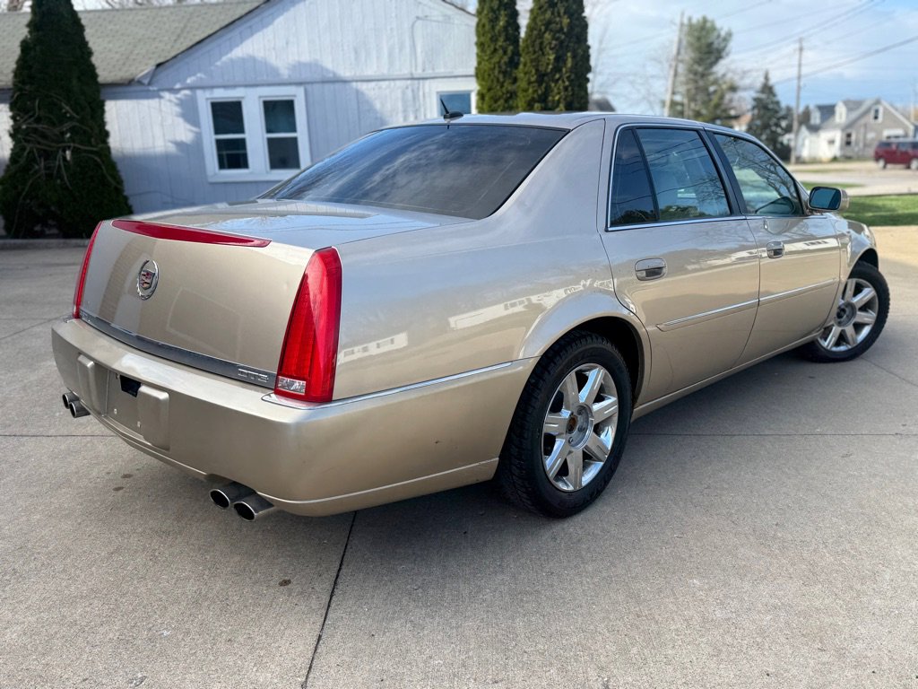 Used 2006 Cadillac DTS image 6