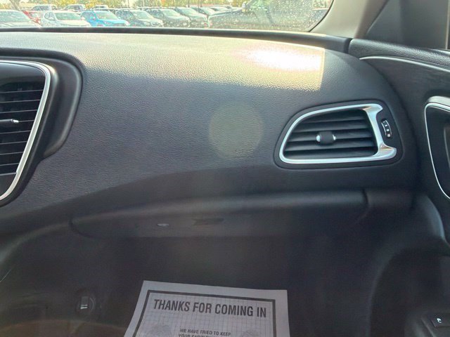 Used 2016 Chrysler 200 Limited w/ Anniversary Edition FWD image 22