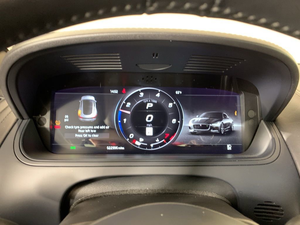 Used 2021 Jaguar F-TYPE R-Dynamic image 20