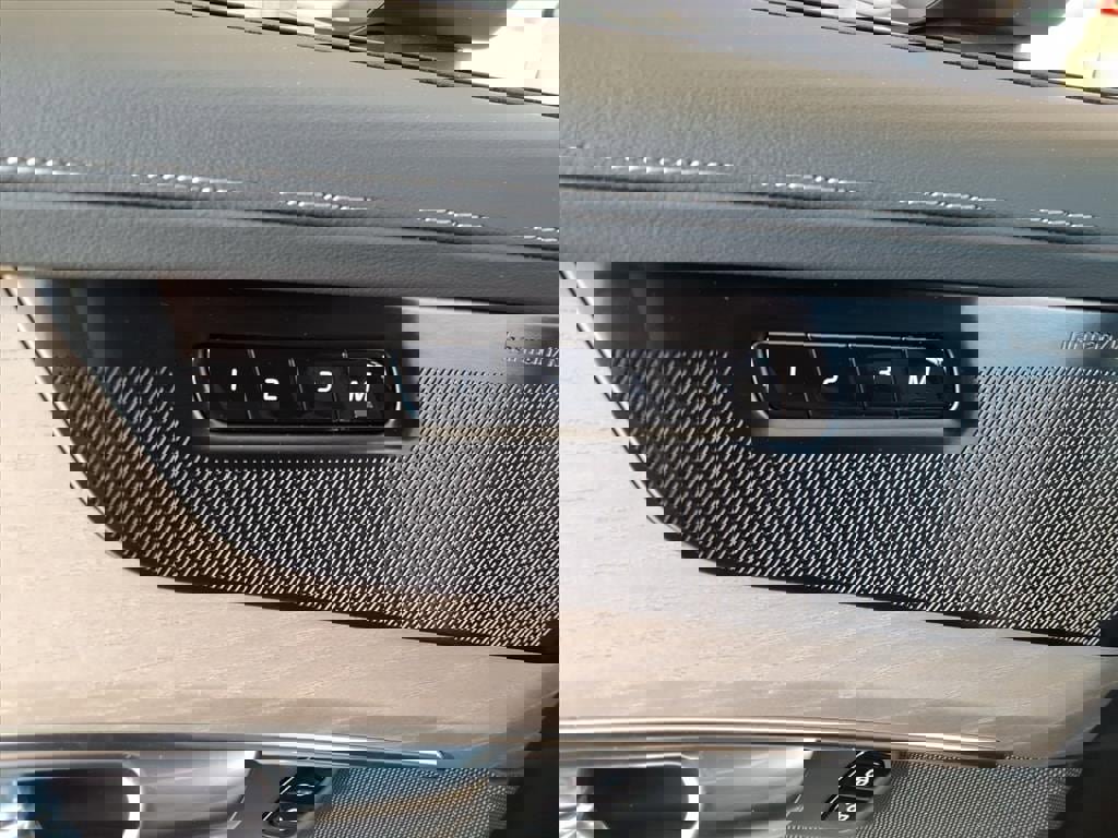 New 2026 Volvo XC90 B6 Plus w/ Protection Package Premier image 15