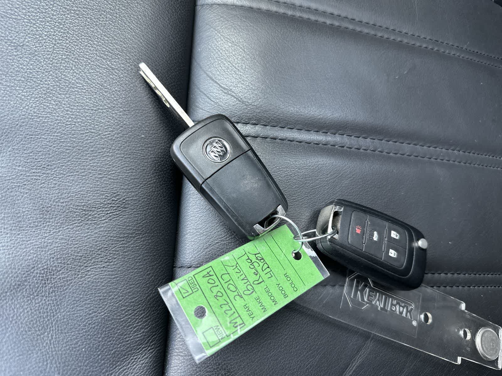 Used 2017 Buick Regal Sport Touring FWD image 25