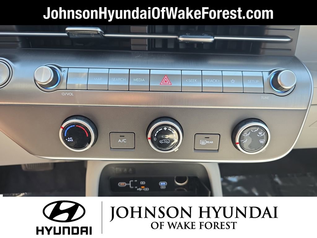 Certified 2026 Hyundai Kona SE image 28