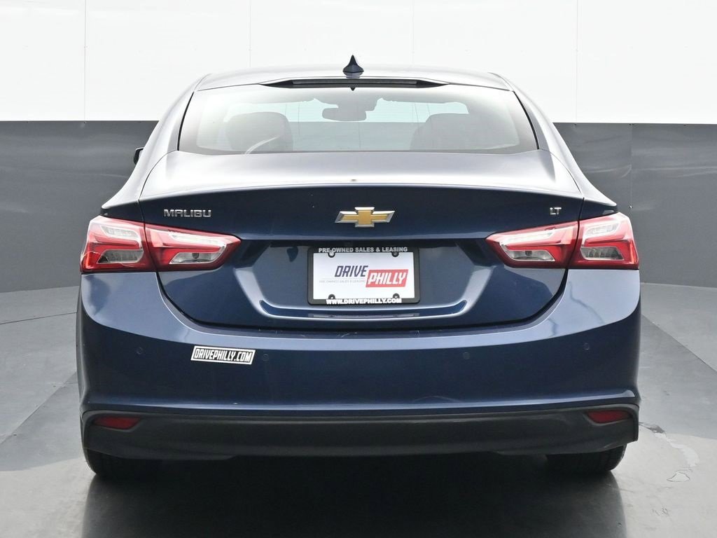 Used 2021 Chevrolet Malibu LT image 5