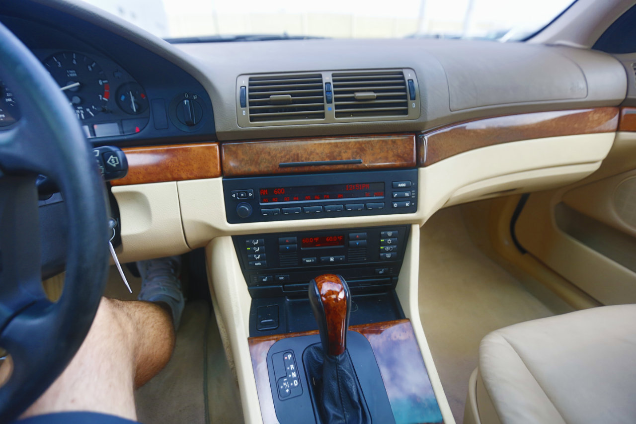 Used 2002 BMW 525i Sedan image 8