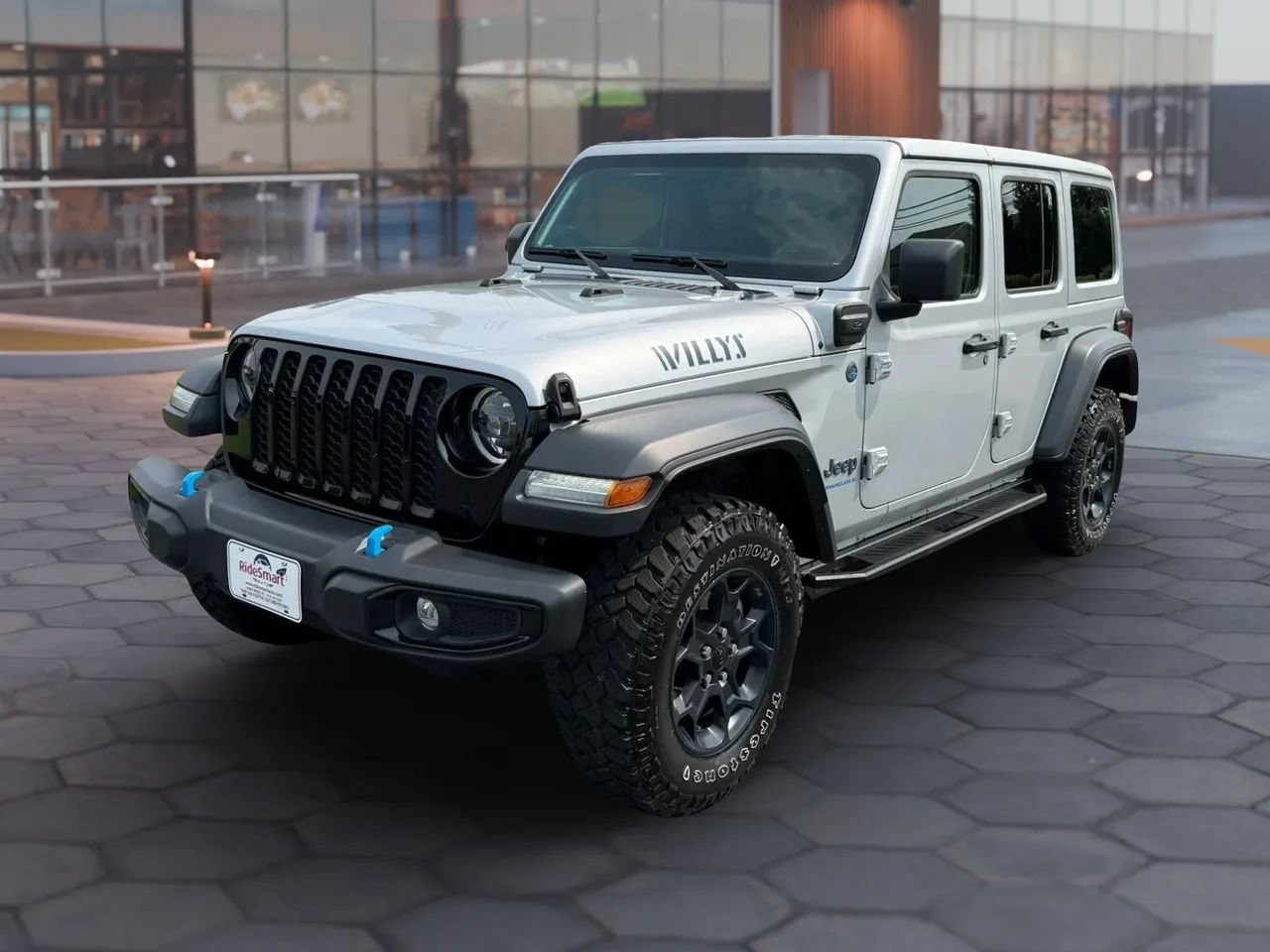 Used 2023 Jeep Wrangler Unlimited w/ Cold Weather Group AWD/4WD image 6