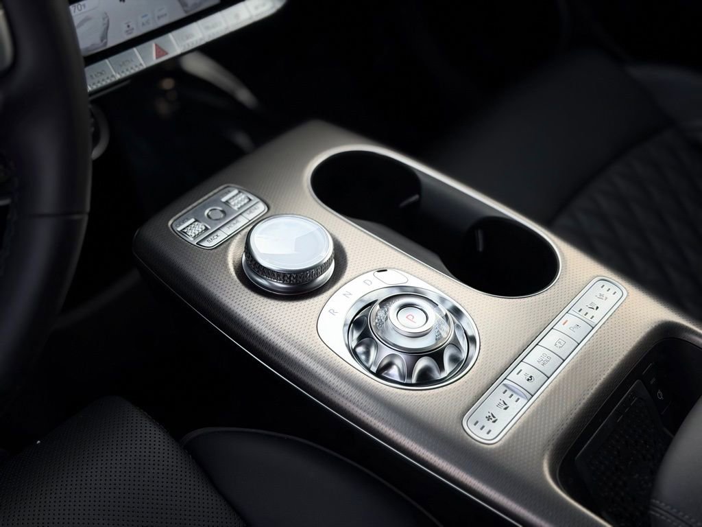 Used 2023 Genesis GV60 Performance AWD/4WD image 18