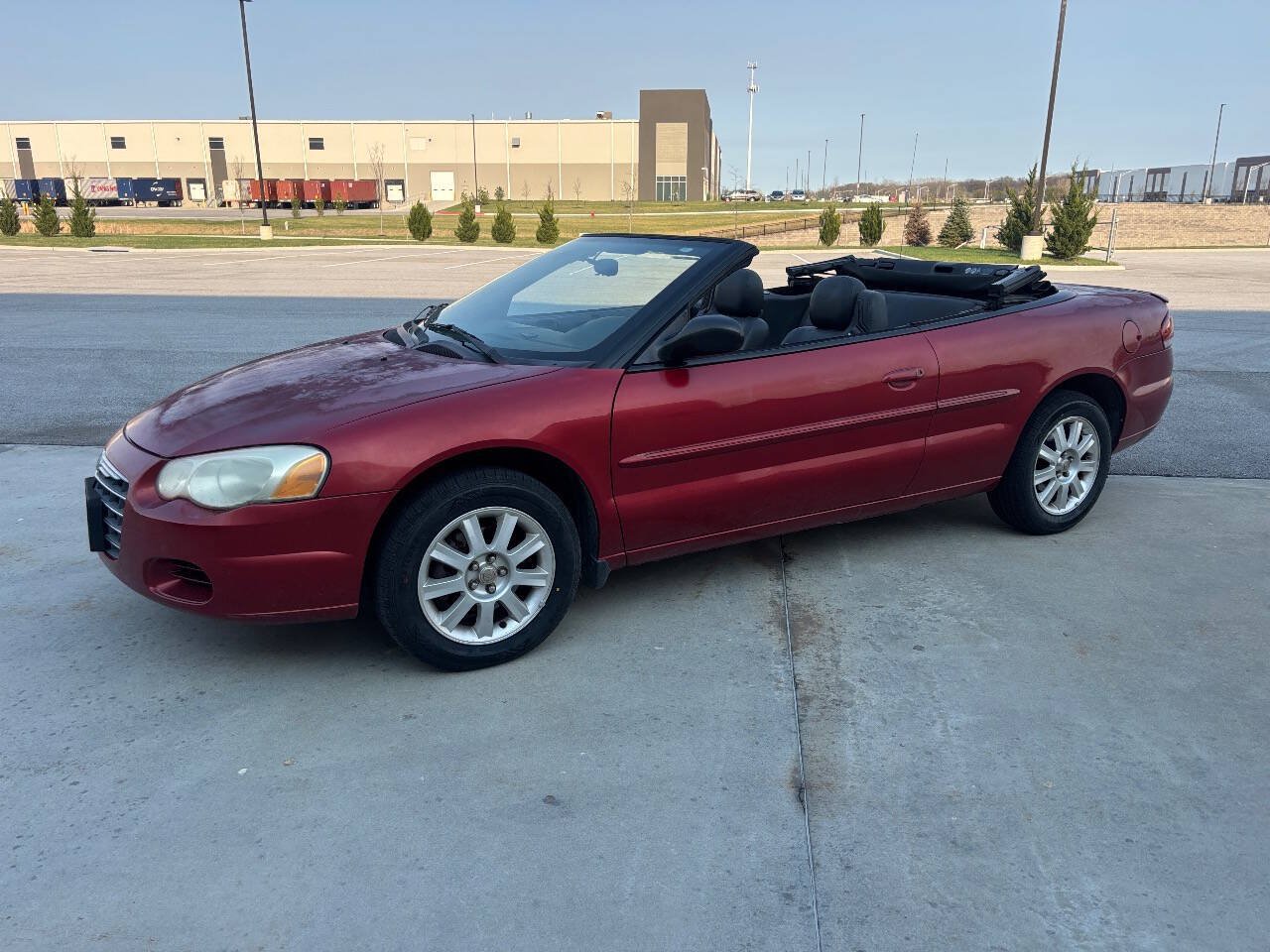 Used 2004 Chrysler Sebring GTC FWD image 1