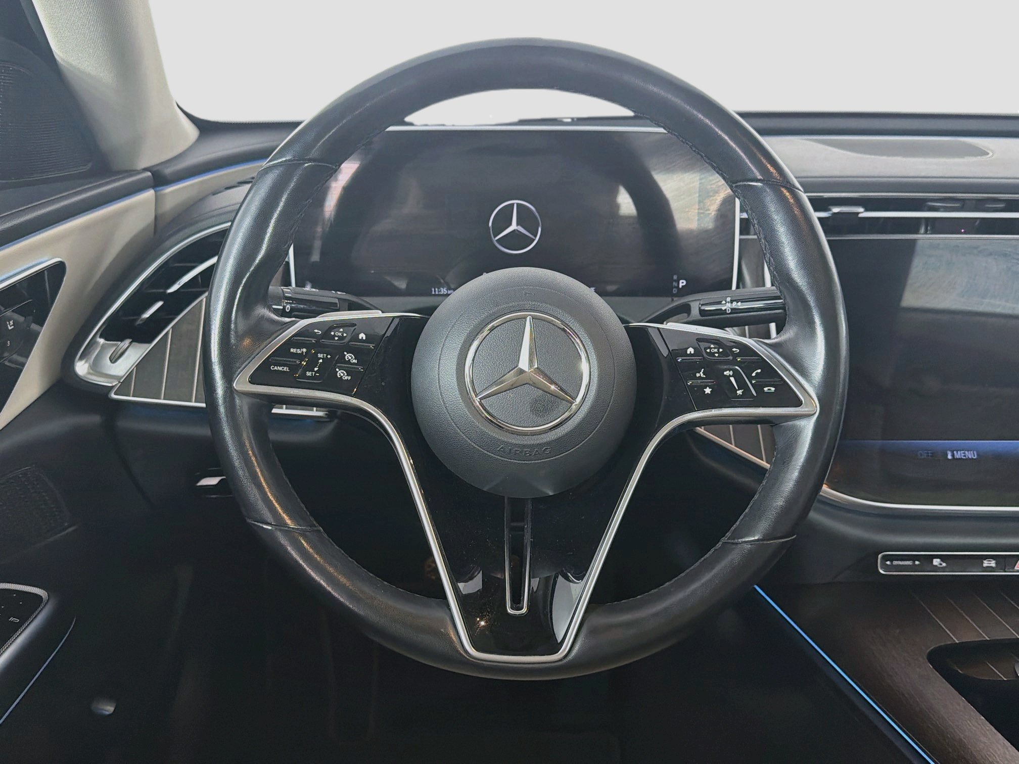 Used 2025 Mercedes-Benz E 350 Sedan w/ Winter Package image 18