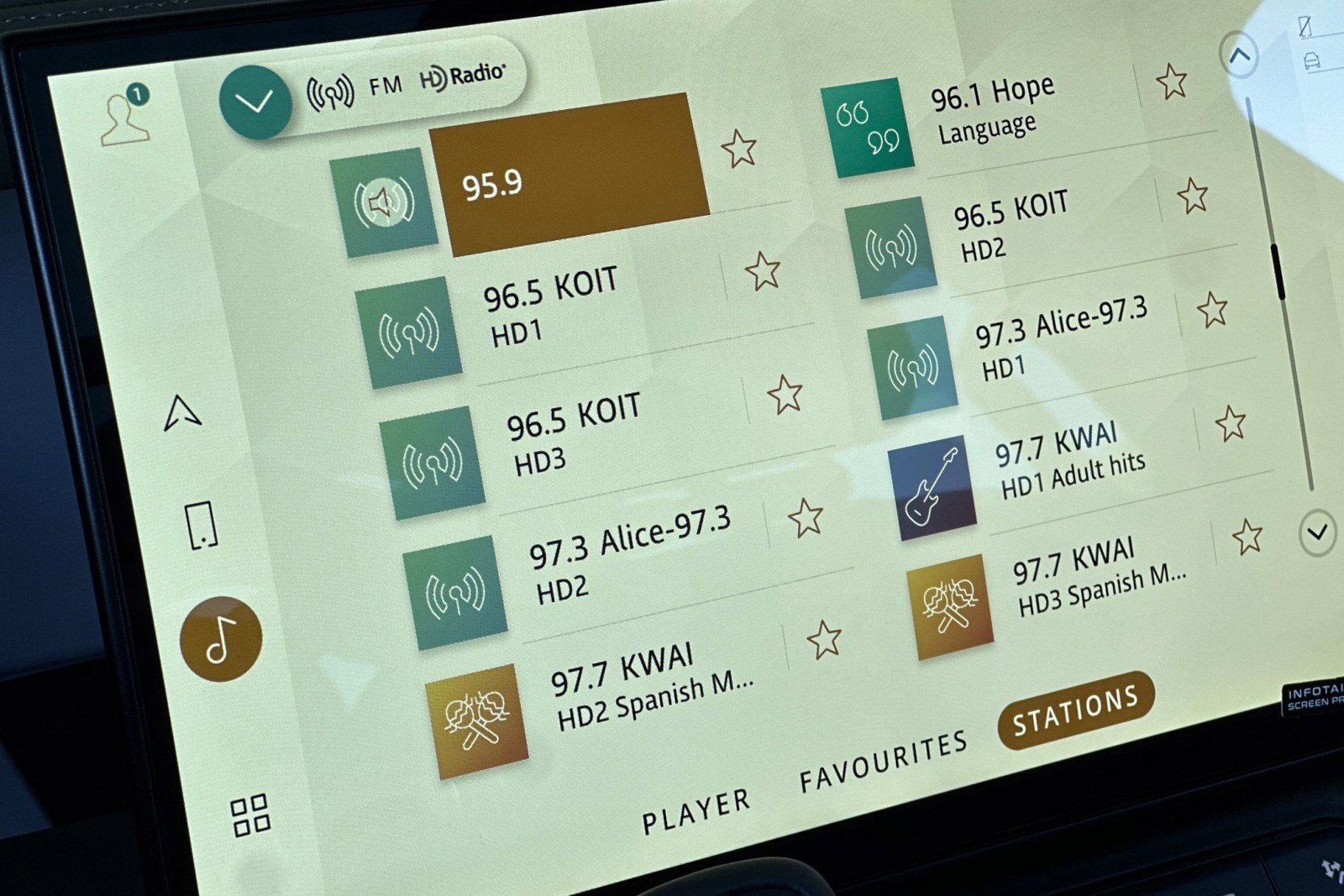 New 2026 Land Rover Defender 110 X-Dynamic SE AWD/4WD image 24