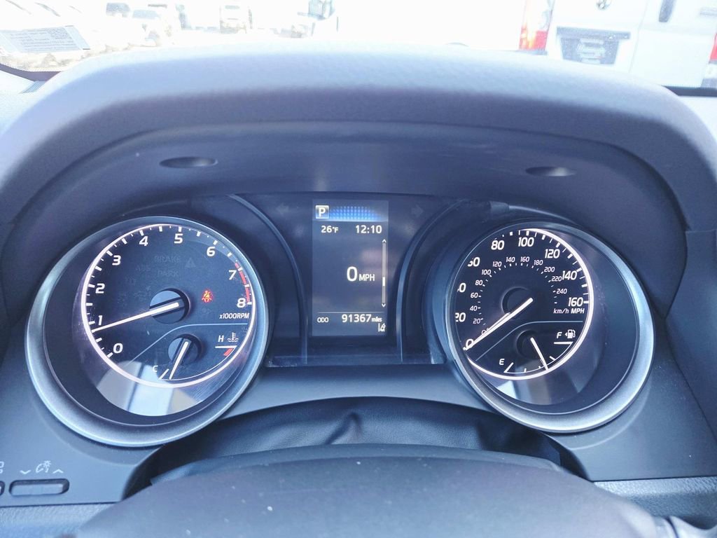 Used 2021 Toyota Camry SE image 21