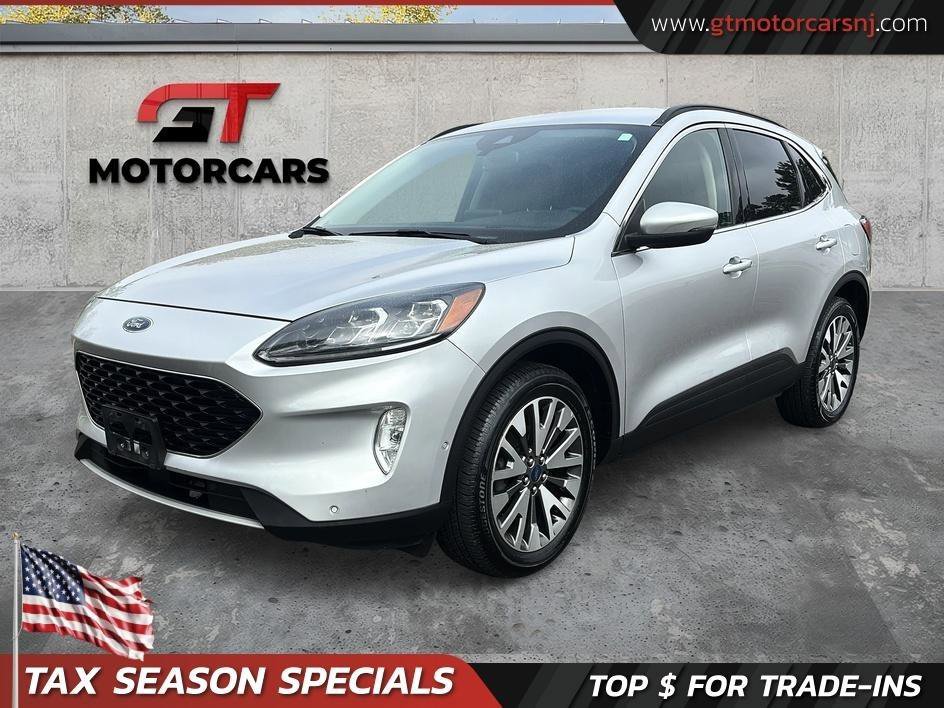 Used 2020 Ford Escape Titanium AWD/4WD image 1