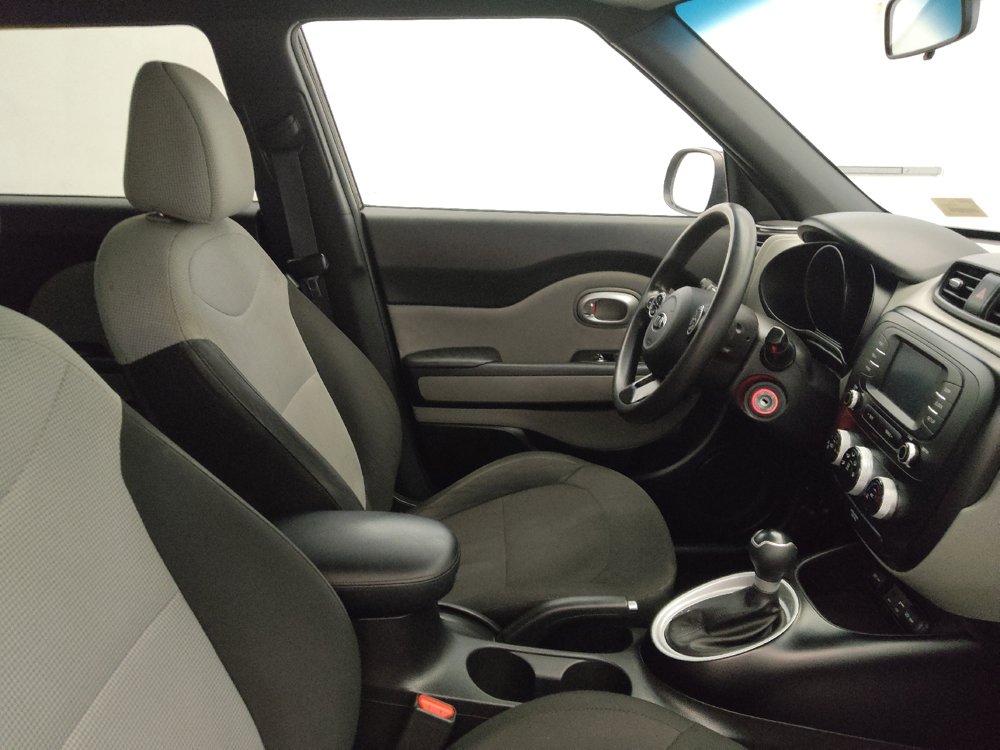 Used 2019 Kia Soul FWD image 21