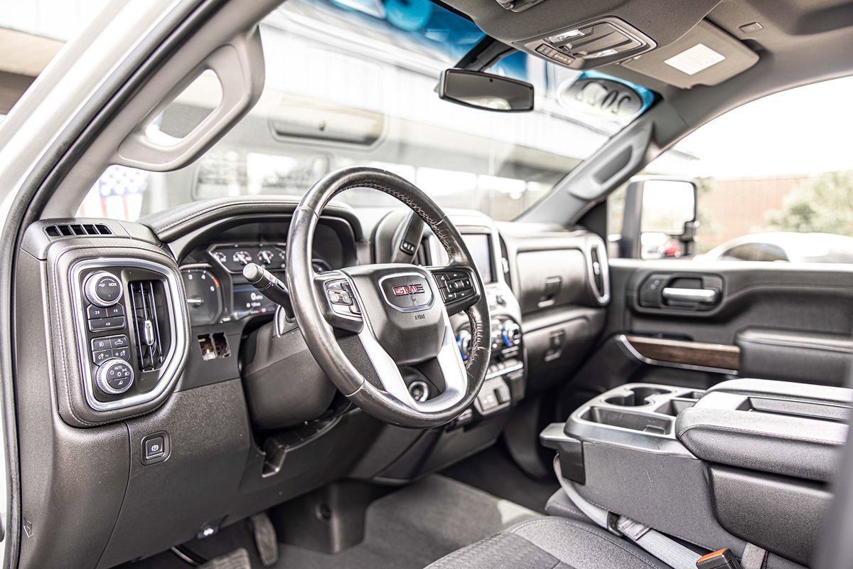 Used 2022 GMC Sierra 3500 SLE w/ SLE Value Package AWD/4WD image 18