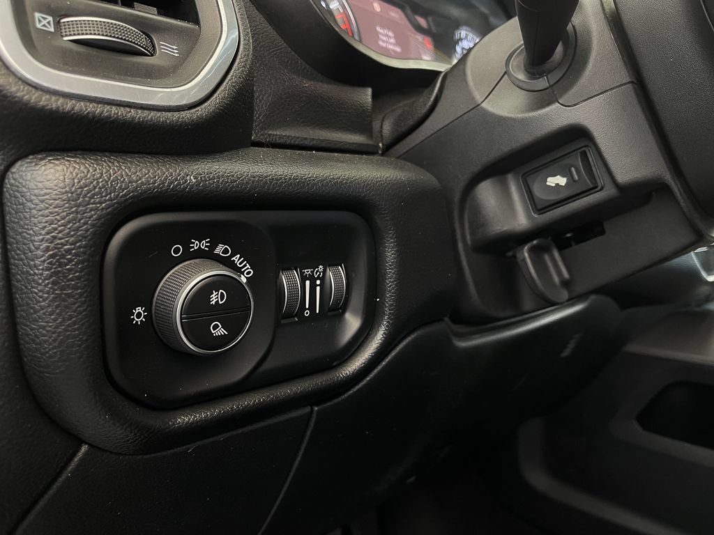 Used 2020 RAM 2500 Laramie AWD/4WD image 21