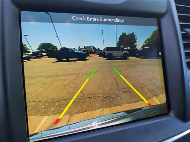 Used 2017 Chrysler 300 Limited AWD/4WD image 12