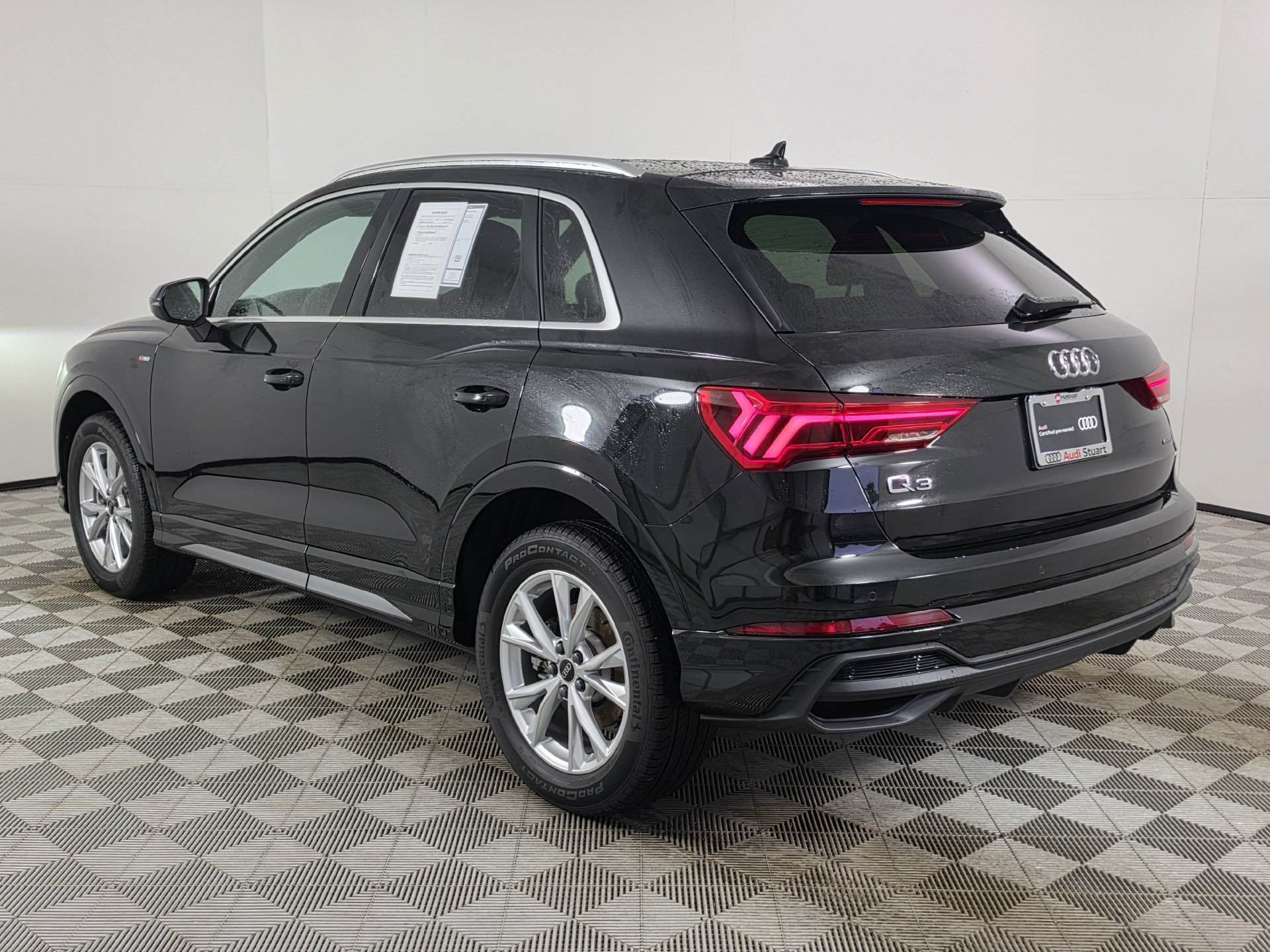 Used 2025 Audi Q3 2.0T Premium w/ Convenience Package AWD/4WD image 41