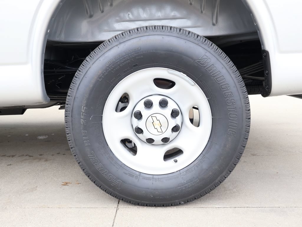 New 2026 Chevrolet Express 2500 w/ Enhanced Convenience Package RWD image 30
