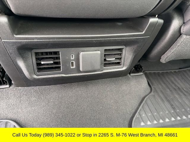 Used 2025 Chevrolet Silverado 1500 LT image 33