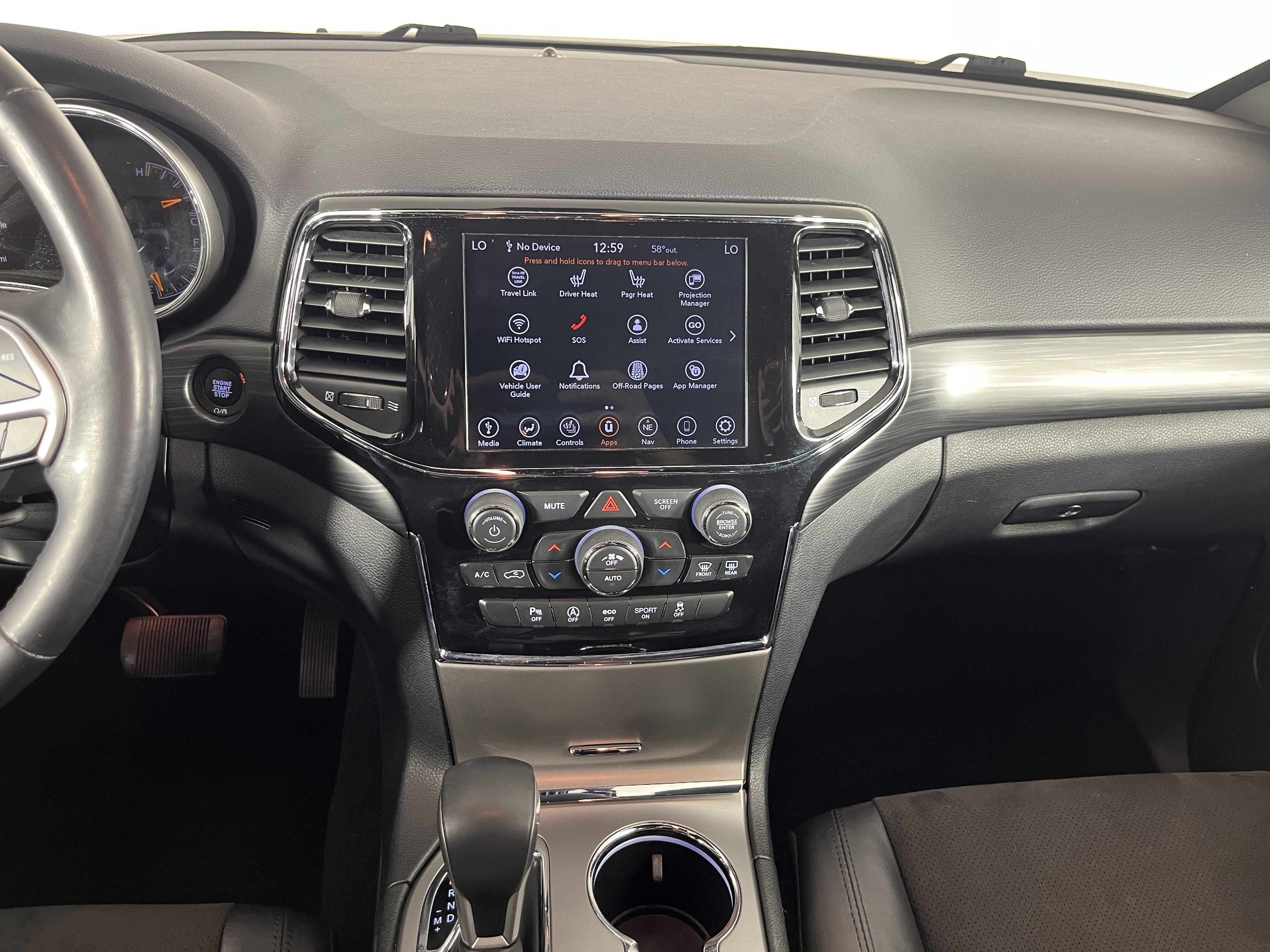 Used 2020 Jeep Grand Cherokee Altitude AWD/4WD image 14