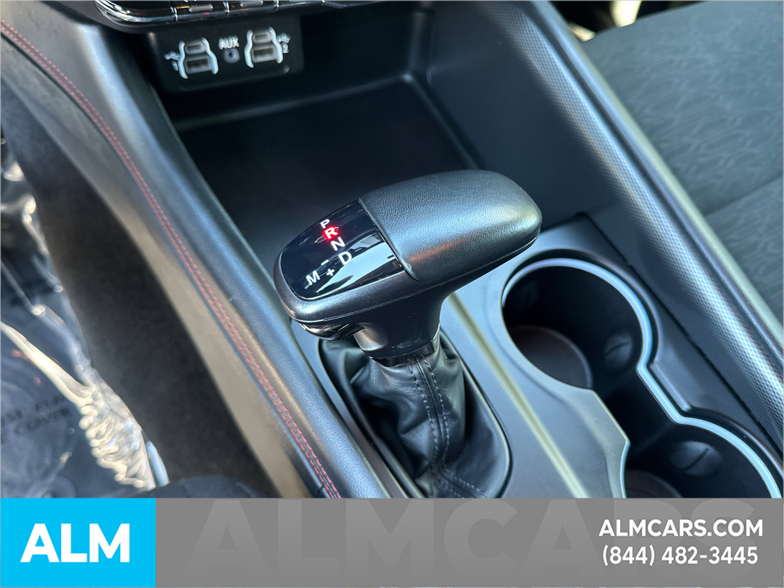 Used 2025 Dodge Durango GT RWD image 36