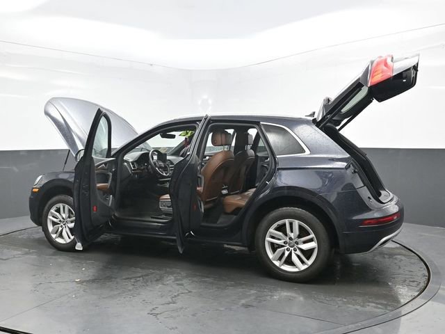 Used 2020 Audi Q5 2.0T Premium w/ Convenience Package image 41