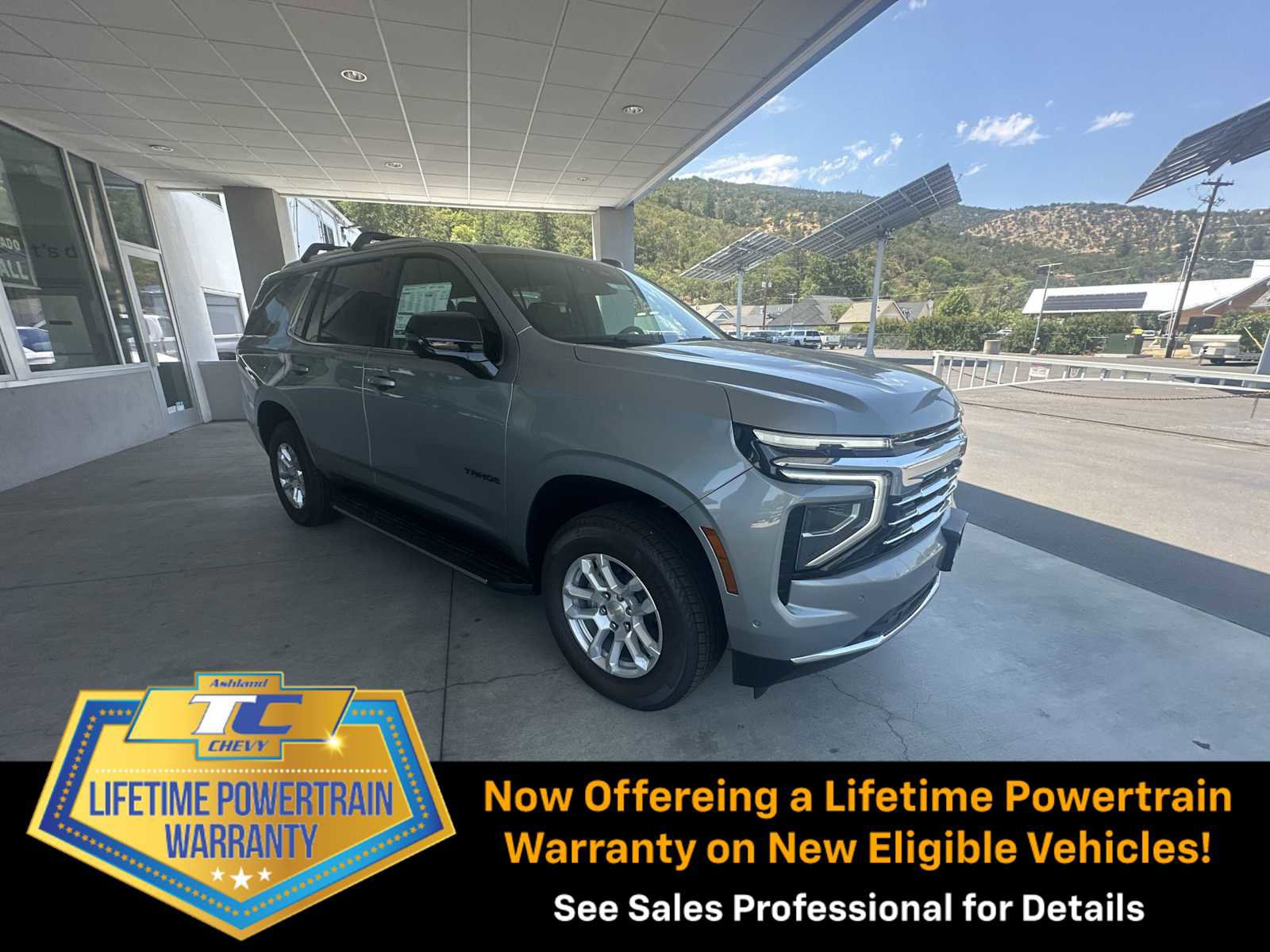 New 2025 Chevrolet Tahoe LT w/ Comfort Package image 2