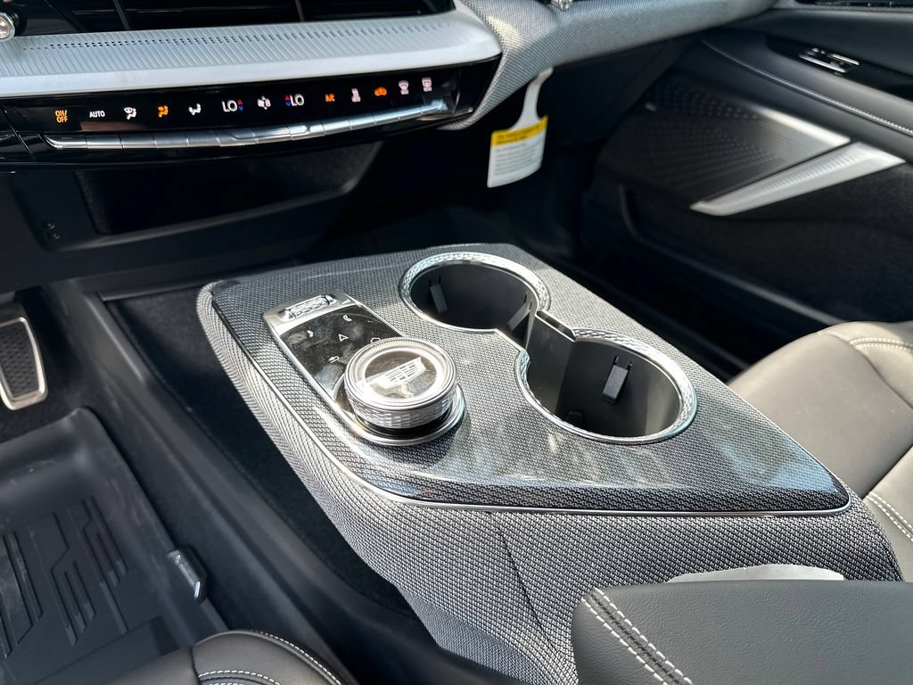 New 2027 Cadillac Optiq Luxury RWD image 32