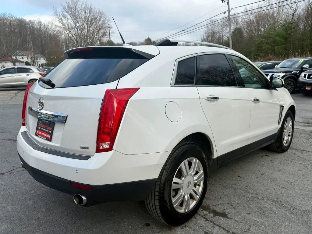 Used 2013 Cadillac SRX Luxury w/ Driver Awareness Package image 8