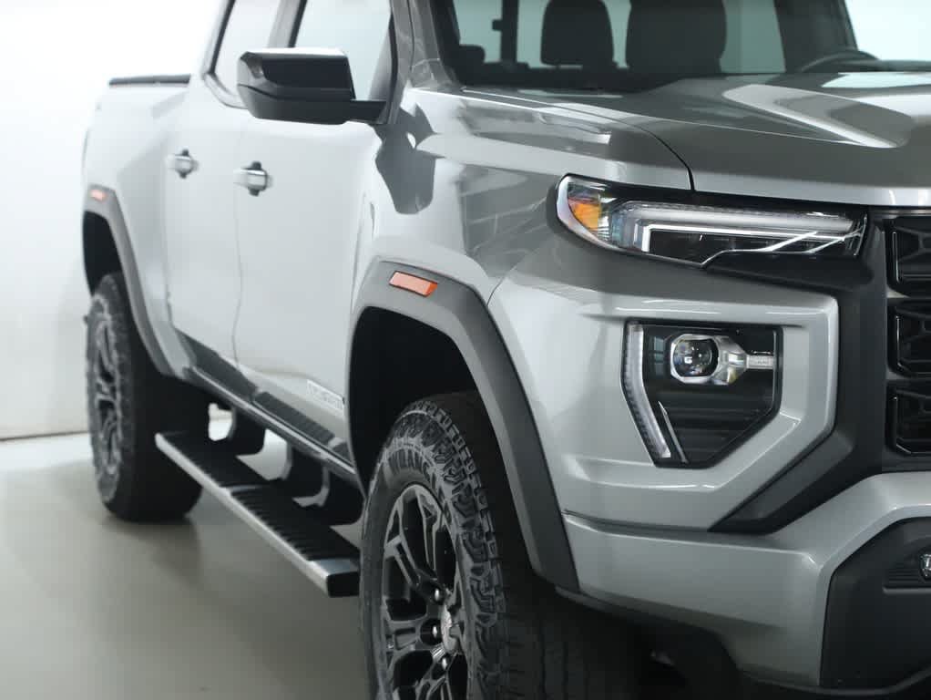 Used 2023 GMC Canyon Elevation w/ Convenience Package AWD/4WD image 8