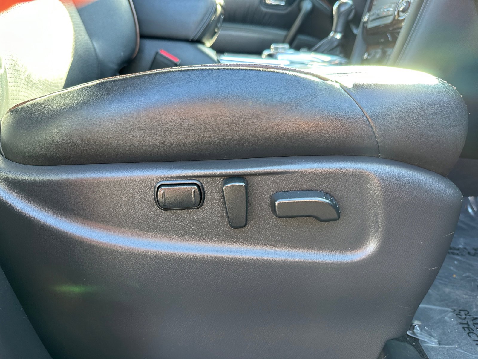 Used 2018 Nissan Armada Platinum w/ Captain Seat Package image 29