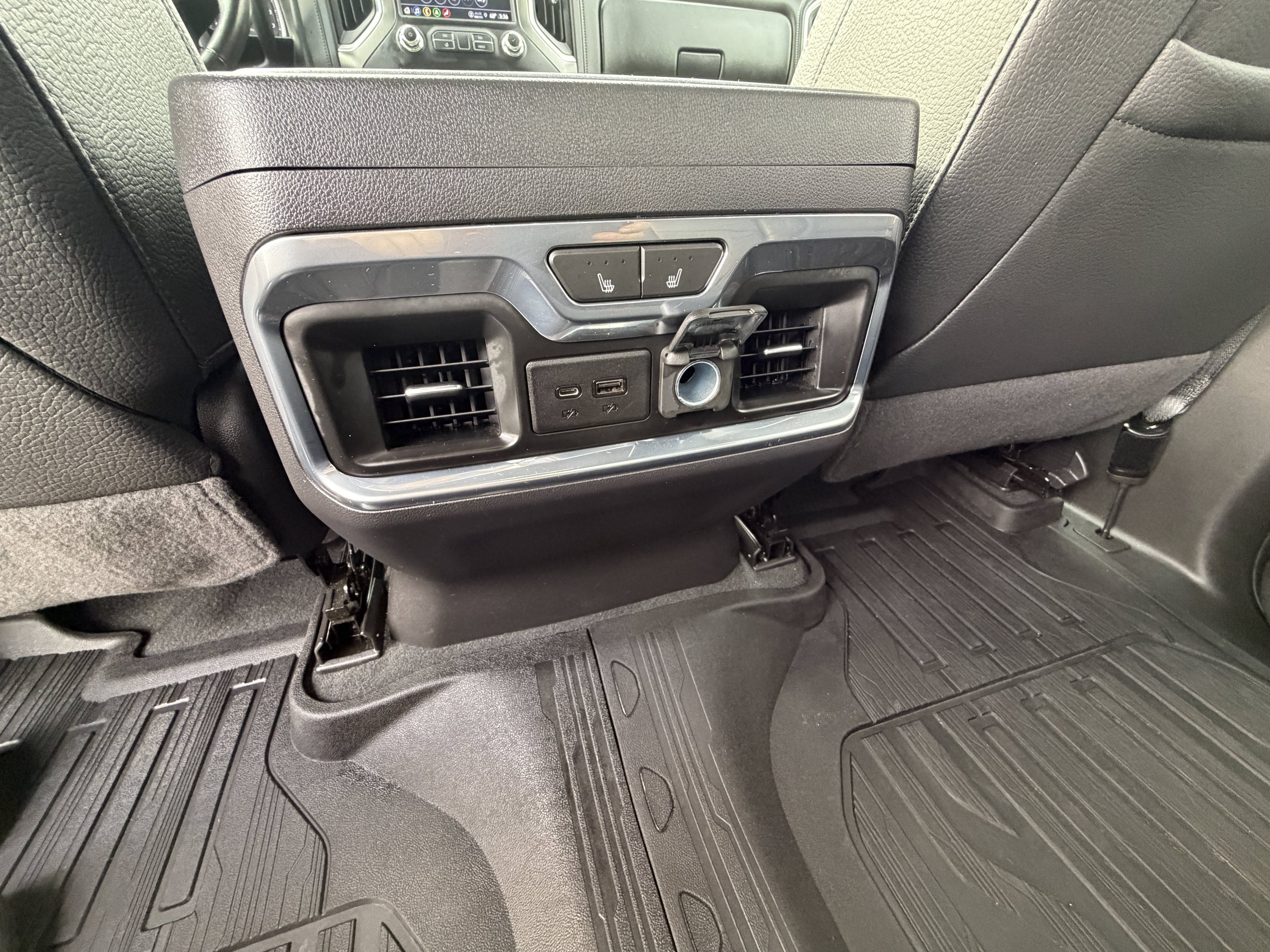 Used 2021 GMC Sierra 1500 Denali w/ Denali Ultimate Package AWD/4WD image 18