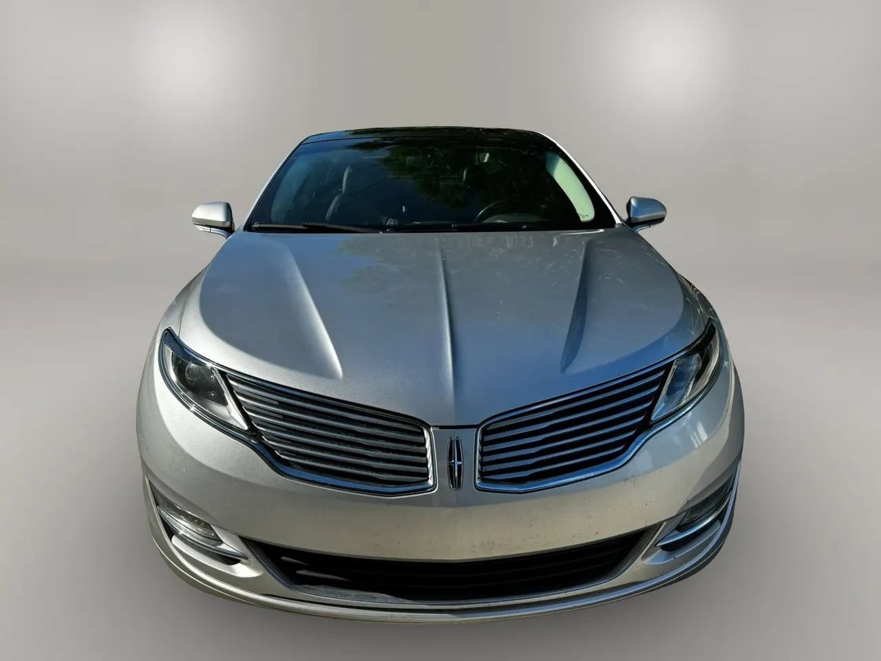 Used 2013 Lincoln MKZ FWD image 3